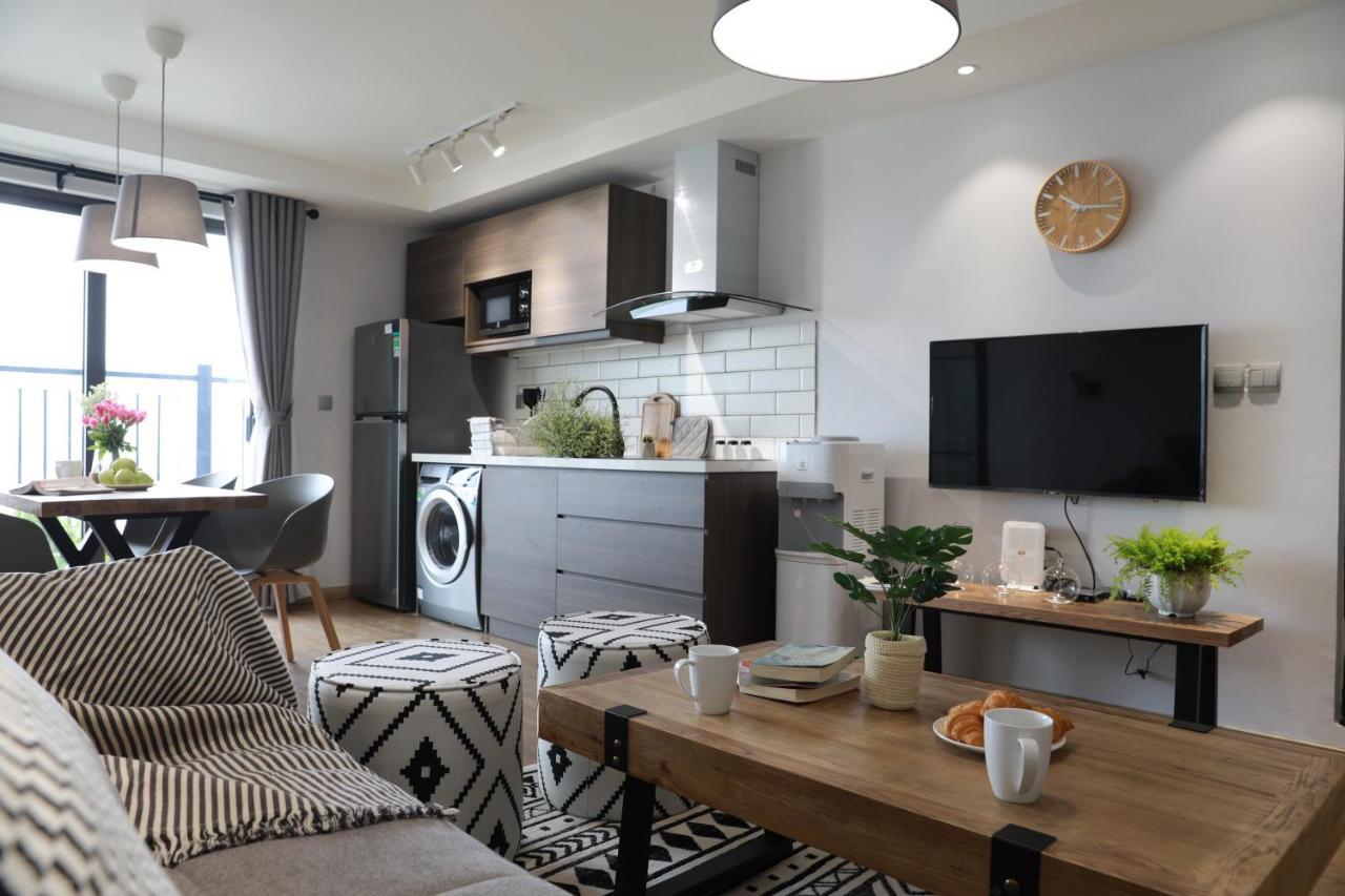 Gardenia Bich Cau Aparthotel Hanoi Bagian luar foto